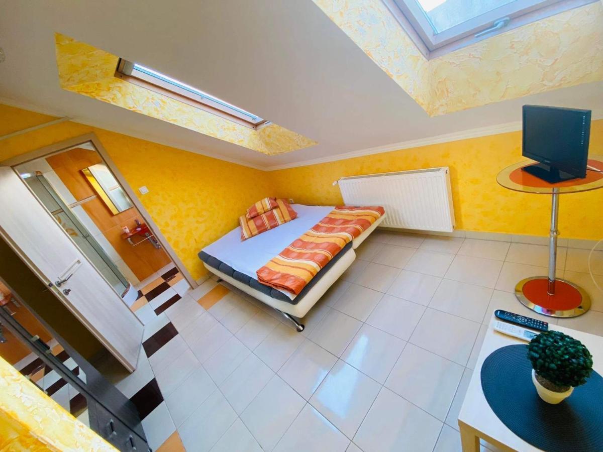 Box Vendeghaz Hotel Nagykata Ruang foto