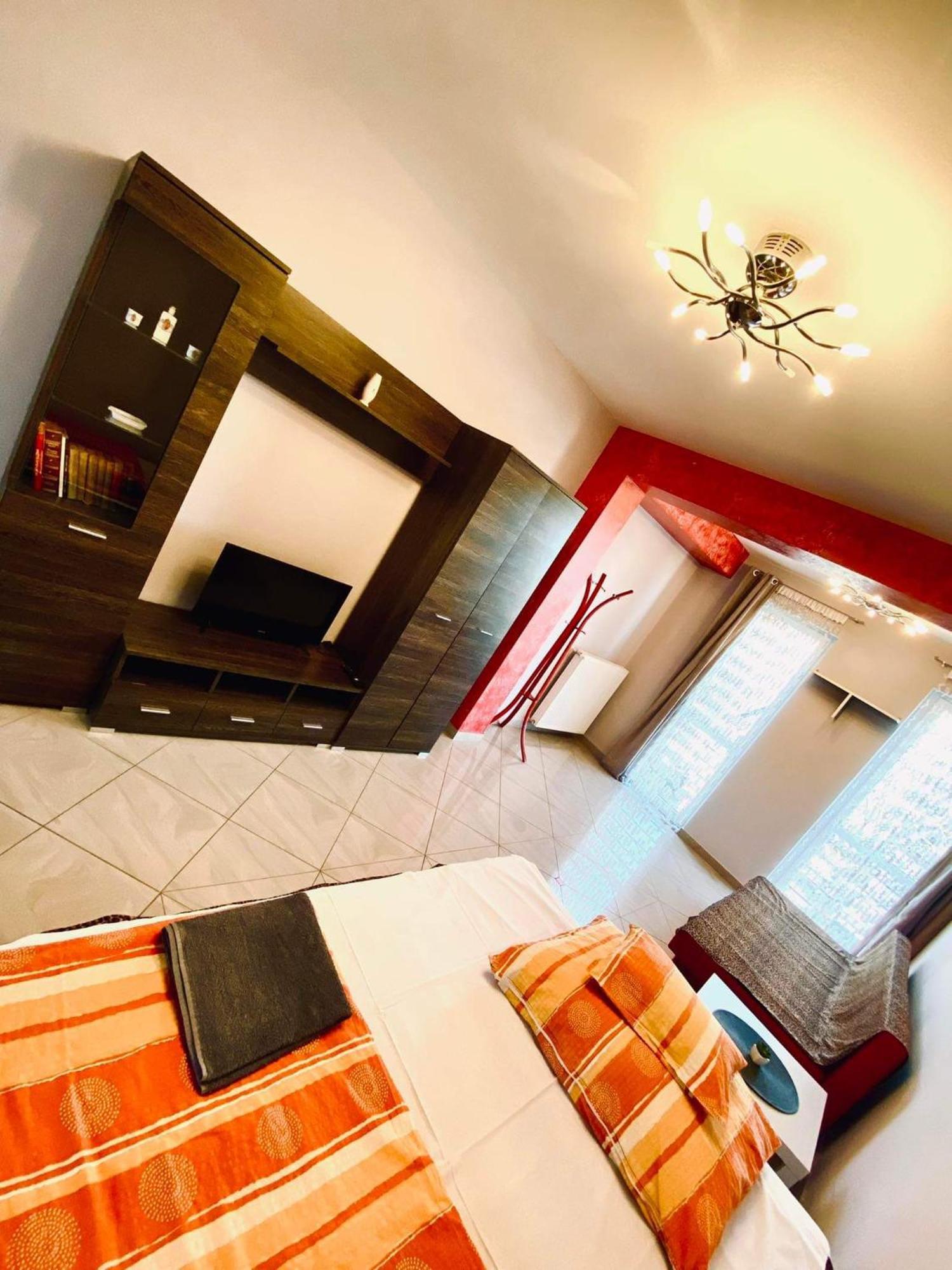 Box Vendeghaz Hotel Nagykata Ruang foto